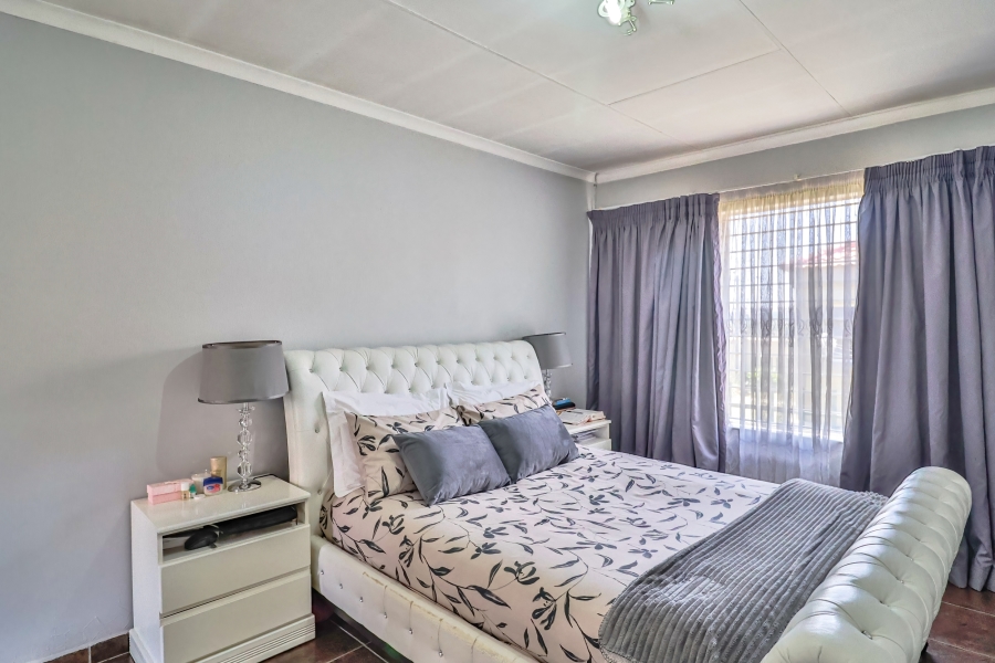 3 Bedroom Property for Sale in Elandspark Gauteng