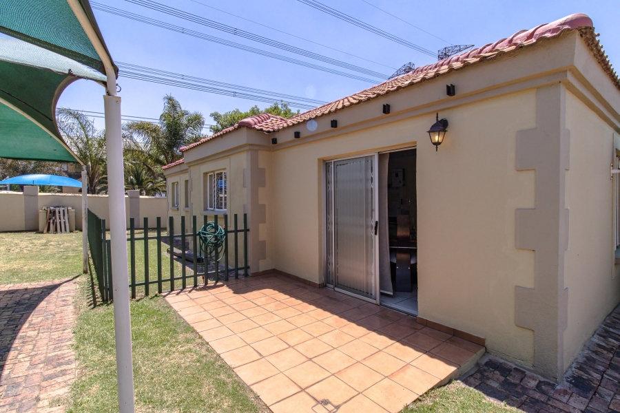 3 Bedroom Property for Sale in Elandspark Gauteng