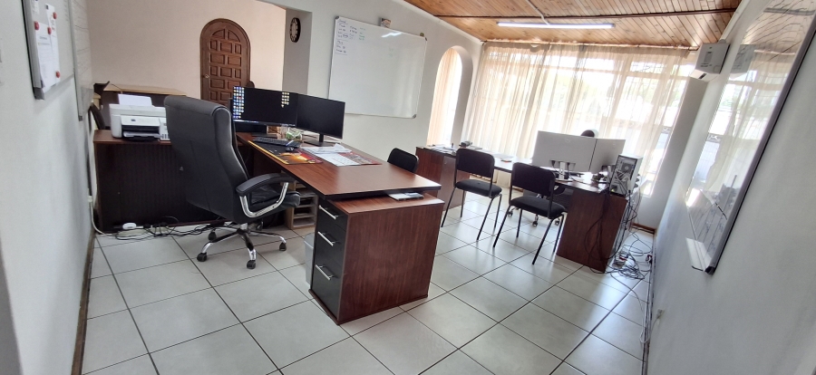 3 Bedroom Property for Sale in Sinoville Gauteng