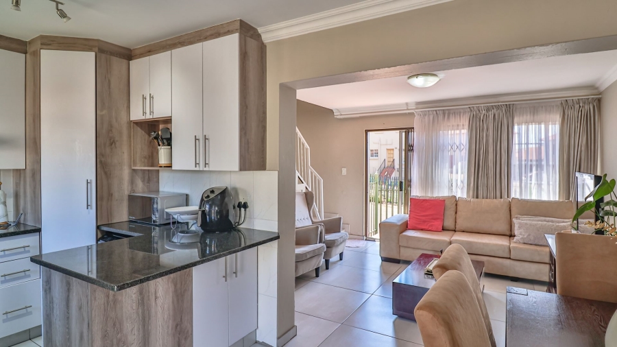 3 Bedroom Property for Sale in Elandspark Gauteng