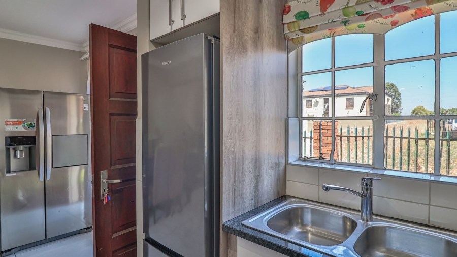 3 Bedroom Property for Sale in Elandspark Gauteng