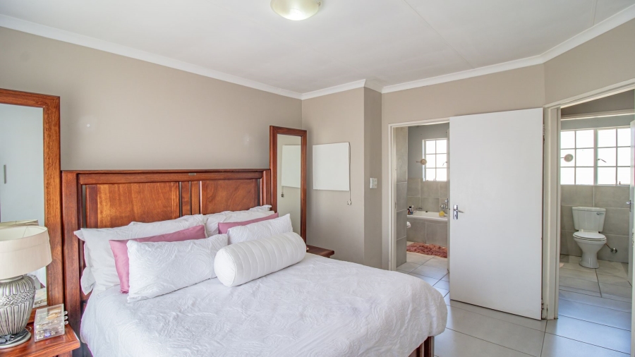 3 Bedroom Property for Sale in Elandspark Gauteng