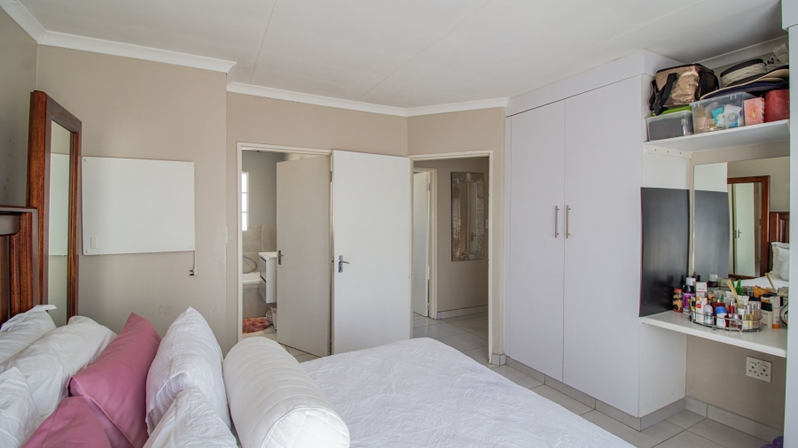 3 Bedroom Property for Sale in Elandspark Gauteng