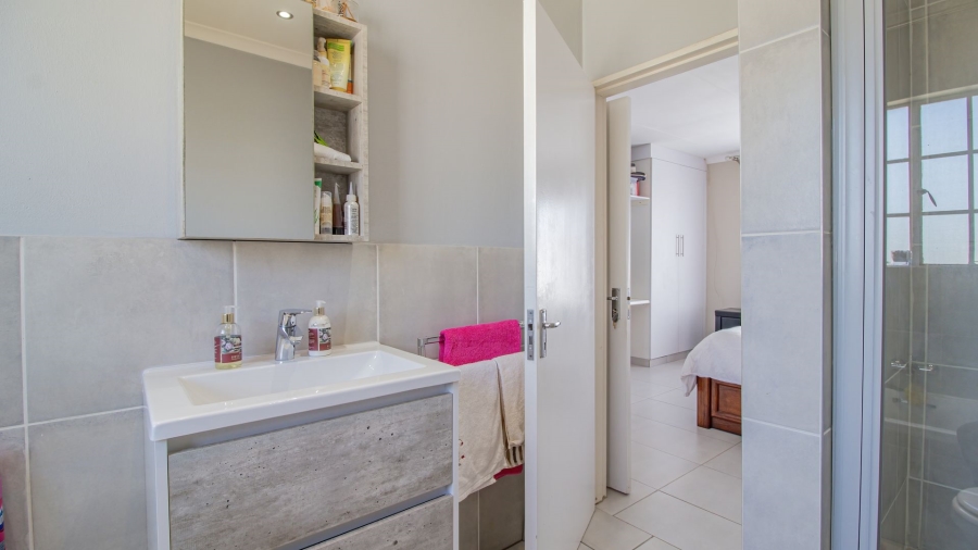 3 Bedroom Property for Sale in Elandspark Gauteng