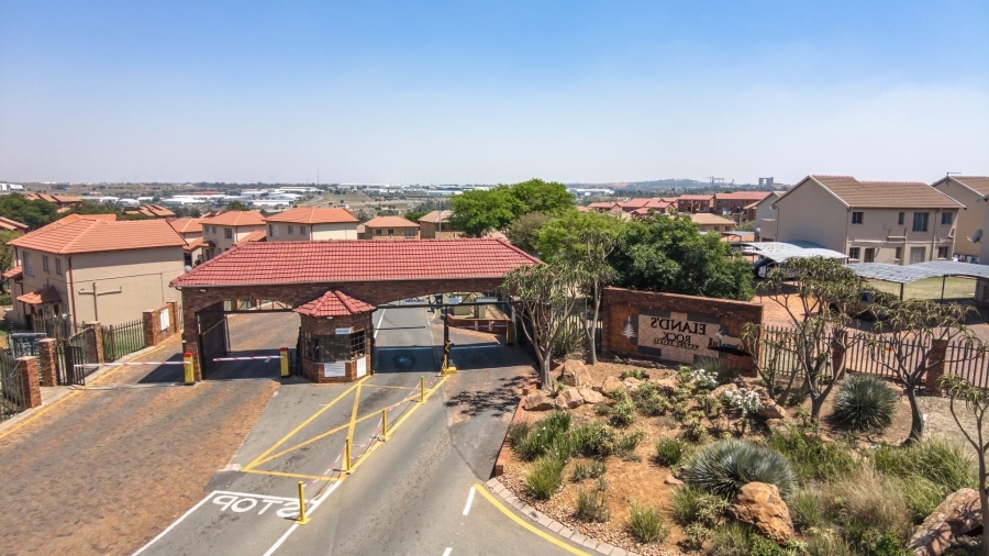 3 Bedroom Property for Sale in Elandspark Gauteng
