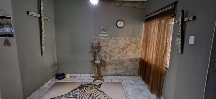 3 Bedroom Property for Sale in Pretoria Gardens Gauteng