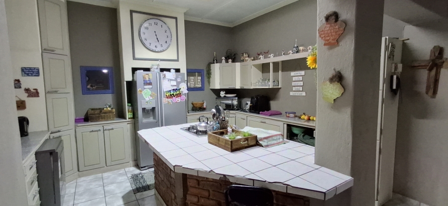 3 Bedroom Property for Sale in Pretoria Gardens Gauteng