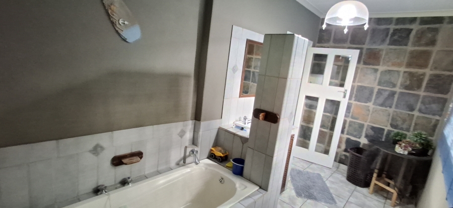 3 Bedroom Property for Sale in Pretoria Gardens Gauteng