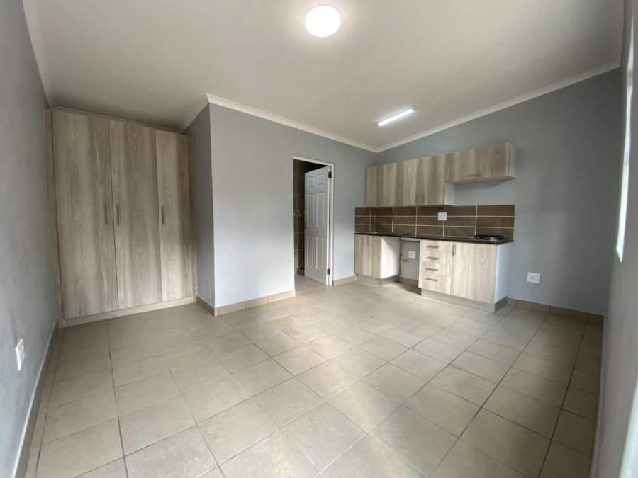 10 Bedroom Property for Sale in Edenvale Central Gauteng