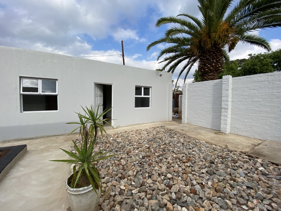 10 Bedroom Property for Sale in Edenvale Central Gauteng