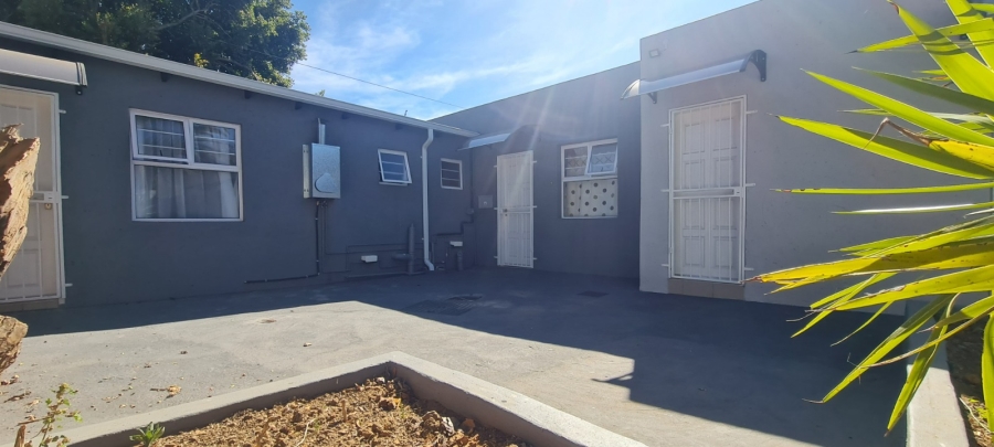 10 Bedroom Property for Sale in Edenvale Central Gauteng