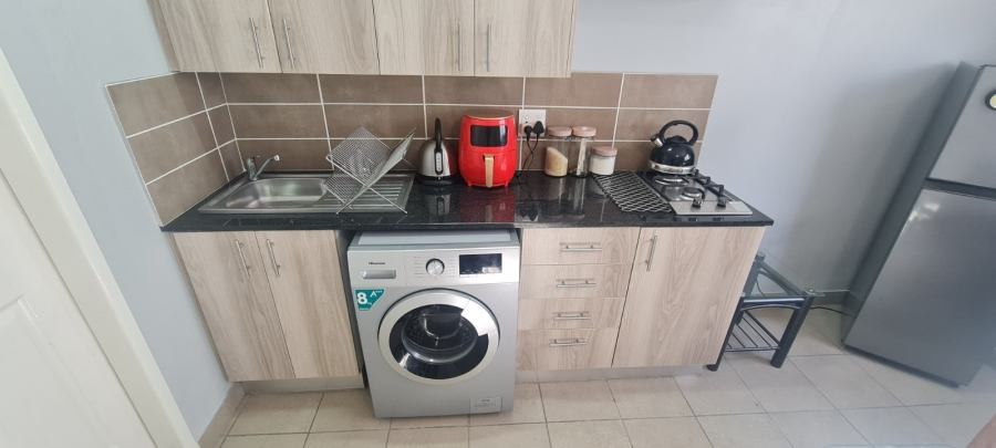 10 Bedroom Property for Sale in Edenvale Central Gauteng