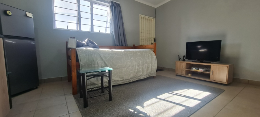10 Bedroom Property for Sale in Edenvale Central Gauteng