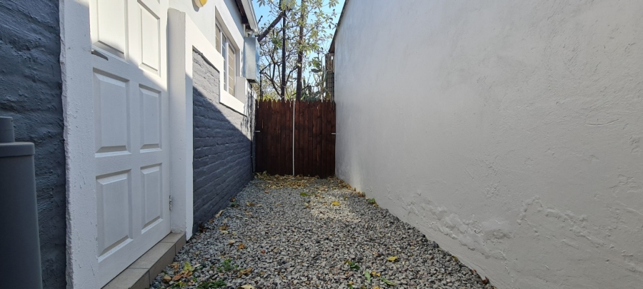 10 Bedroom Property for Sale in Edenvale Central Gauteng