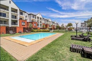 2 Bedroom Property for Sale in Greenstone Crest Gauteng