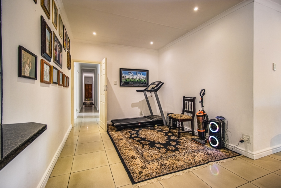 4 Bedroom Property for Sale in Isandovale Gauteng