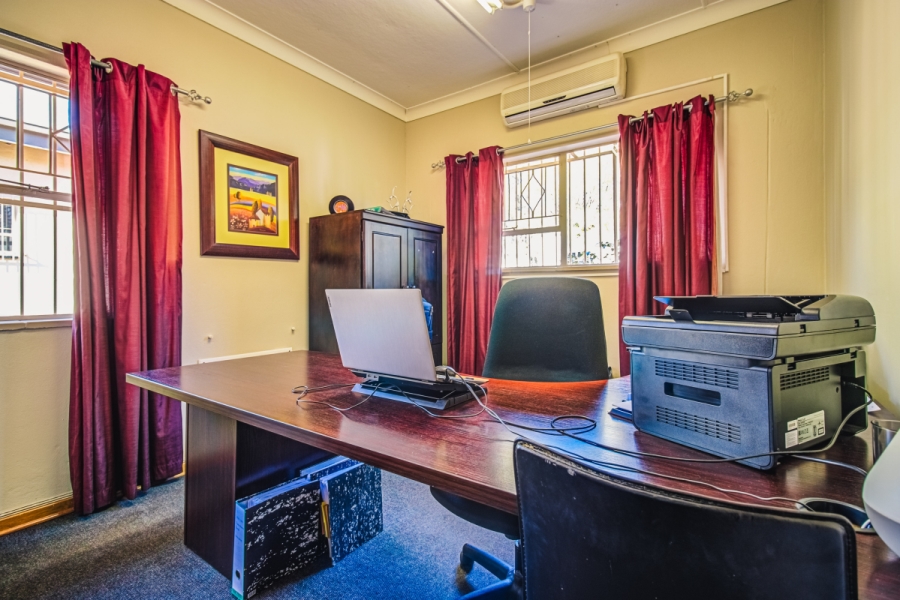 5 Bedroom Property for Sale in Sunnyridge Gauteng