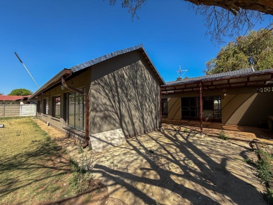4 Bedroom Property for Sale in Parkrand Gauteng