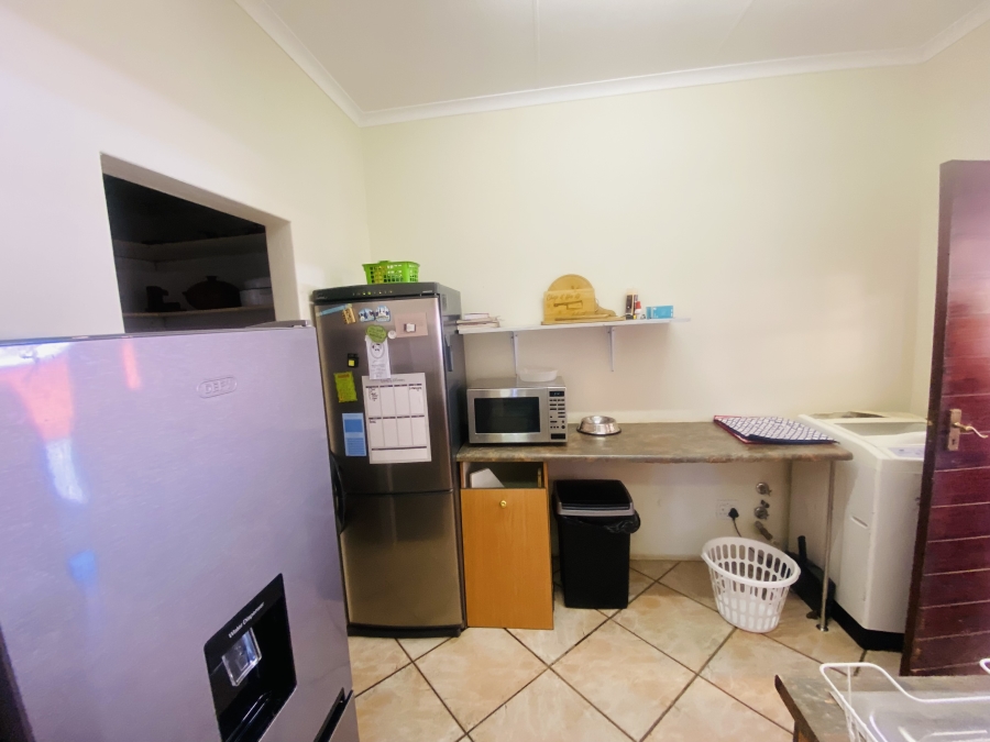 5 Bedroom Property for Sale in New Redruth Gauteng