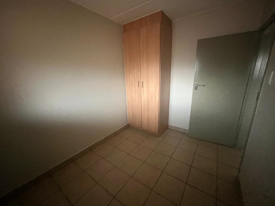 2 Bedroom Property for Sale in Alveda Park Gauteng