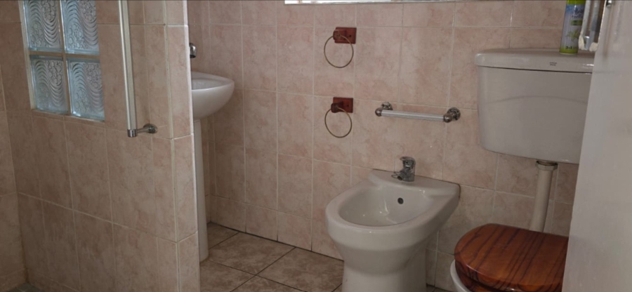 3 Bedroom Property for Sale in Tulisa Park Gauteng