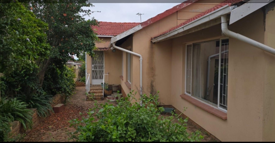 3 Bedroom Property for Sale in Tulisa Park Gauteng