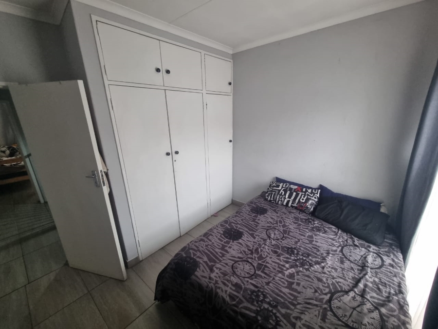 3 Bedroom Property for Sale in Verwoerdpark Gauteng