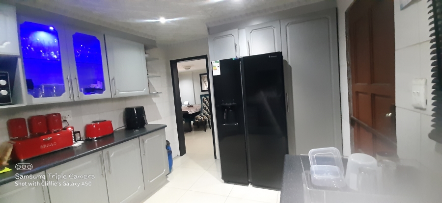 3 Bedroom Property for Sale in Siluma View Gauteng