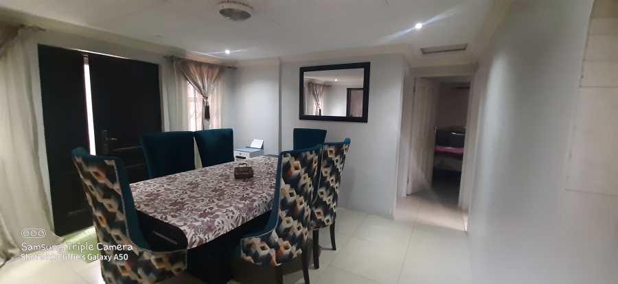 3 Bedroom Property for Sale in Siluma View Gauteng