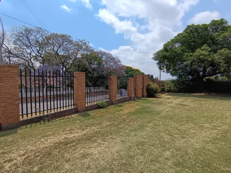 3 Bedroom Property for Sale in South Crest Gauteng