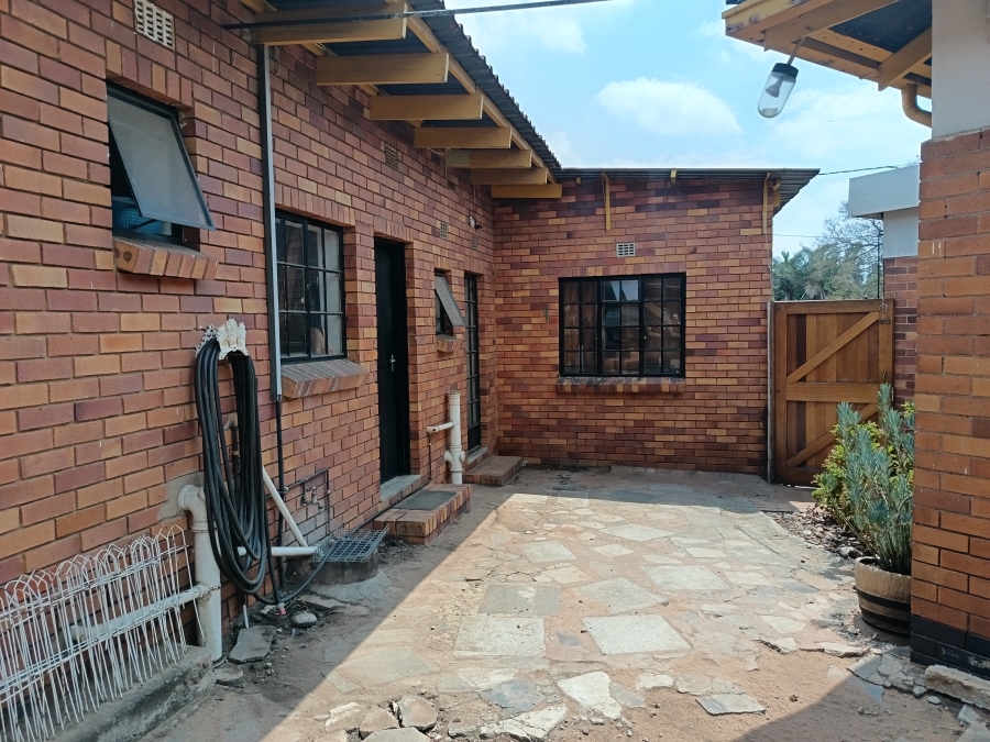 3 Bedroom Property for Sale in South Crest Gauteng