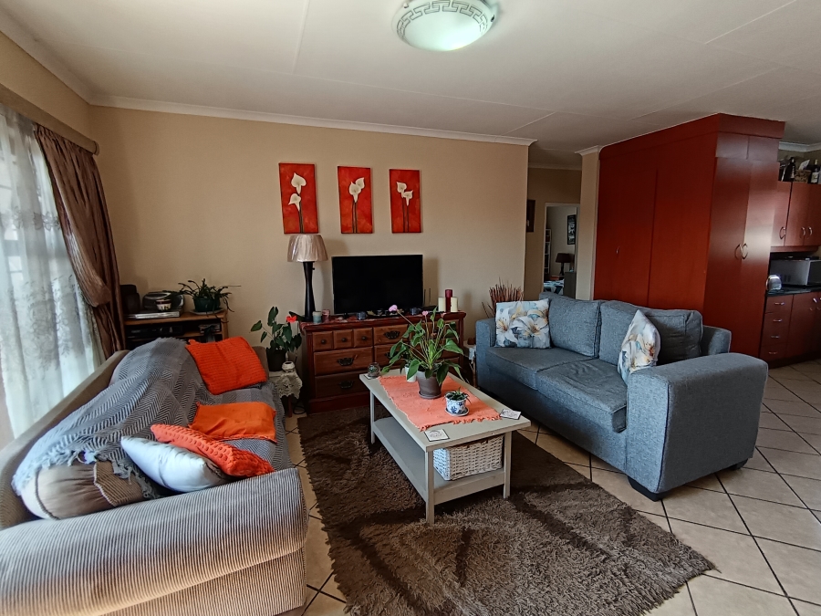 3 Bedroom Property for Sale in New Market Park Gauteng