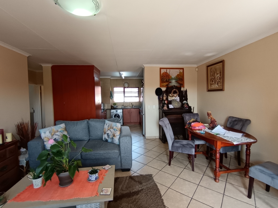 3 Bedroom Property for Sale in New Market Park Gauteng
