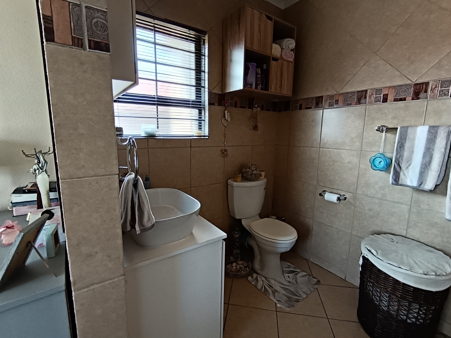 3 Bedroom Property for Sale in New Market Park Gauteng