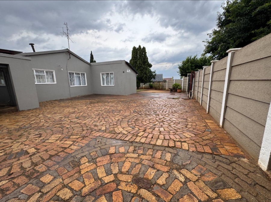 3 Bedroom Property for Sale in Ennerdale Gauteng