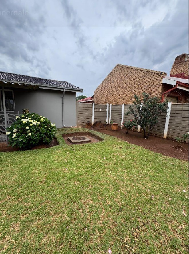 3 Bedroom Property for Sale in Ennerdale Gauteng