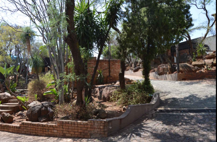 3 Bedroom Property for Sale in Mulbarton Gauteng