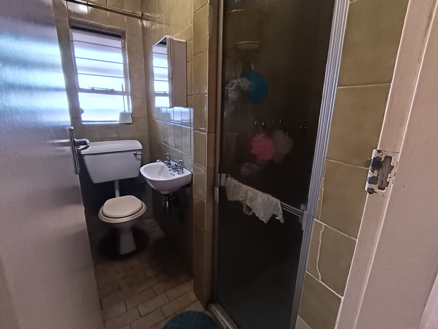 3 Bedroom Property for Sale in Brackendowns Gauteng