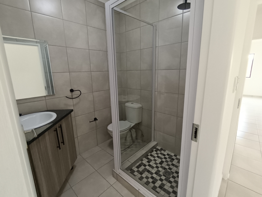 2 Bedroom Property for Sale in Brackendowns Gauteng