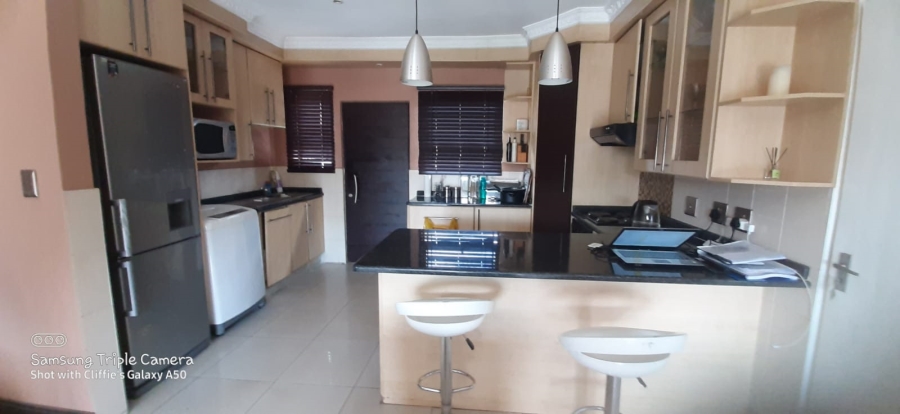 To Let 3 Bedroom Property for Rent in Meredale Gauteng