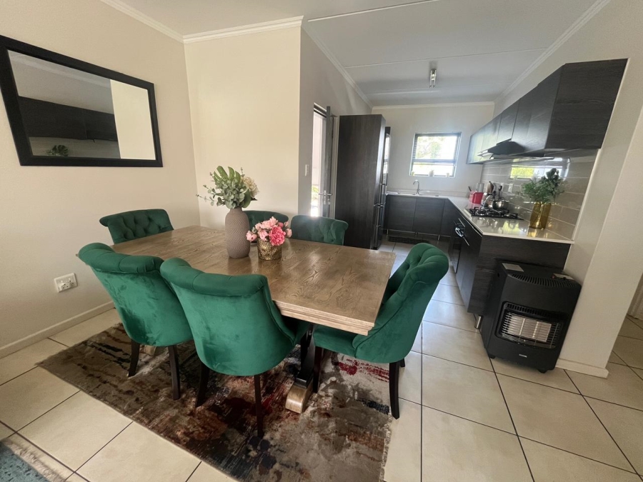 3 Bedroom Property for Sale in Oakdene Gauteng