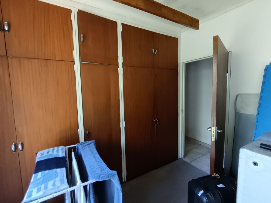 5 Bedroom Property for Sale in South Crest Gauteng