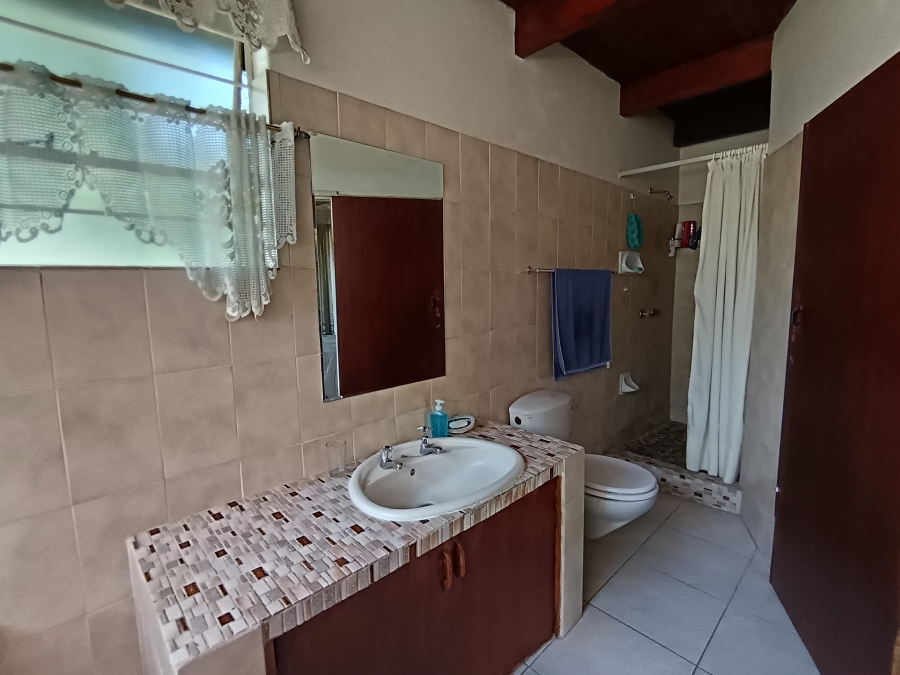 5 Bedroom Property for Sale in South Crest Gauteng