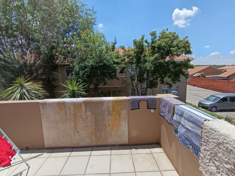 2 Bedroom Property for Sale in Florentia Gauteng