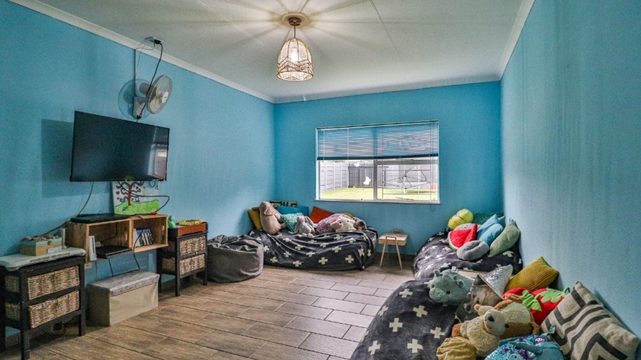 4 Bedroom Property for Sale in Verwoerdpark Gauteng