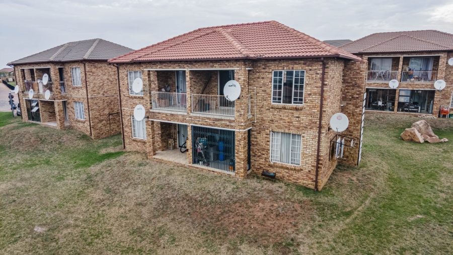 2 Bedroom Property for Sale in Elandspark Gauteng