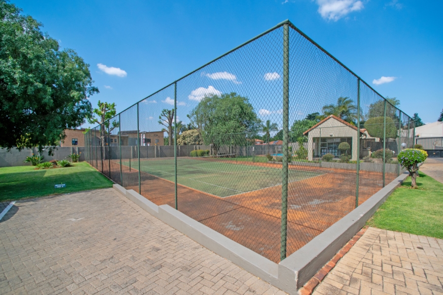 2 Bedroom Property for Sale in Bedfordview Gauteng