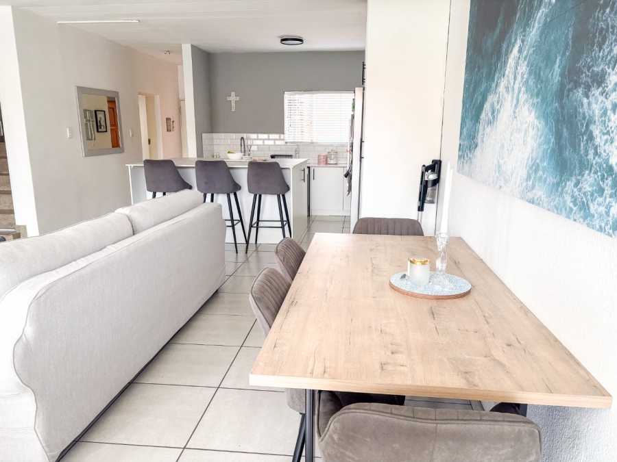 3 Bedroom Property for Sale in Brackendowns Gauteng