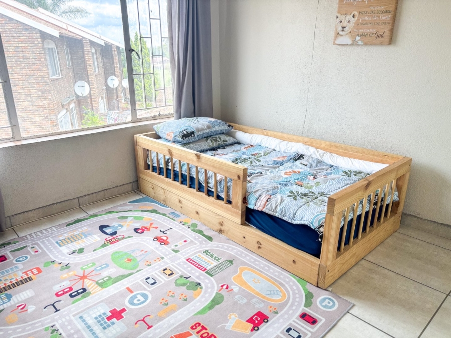 3 Bedroom Property for Sale in Brackendowns Gauteng