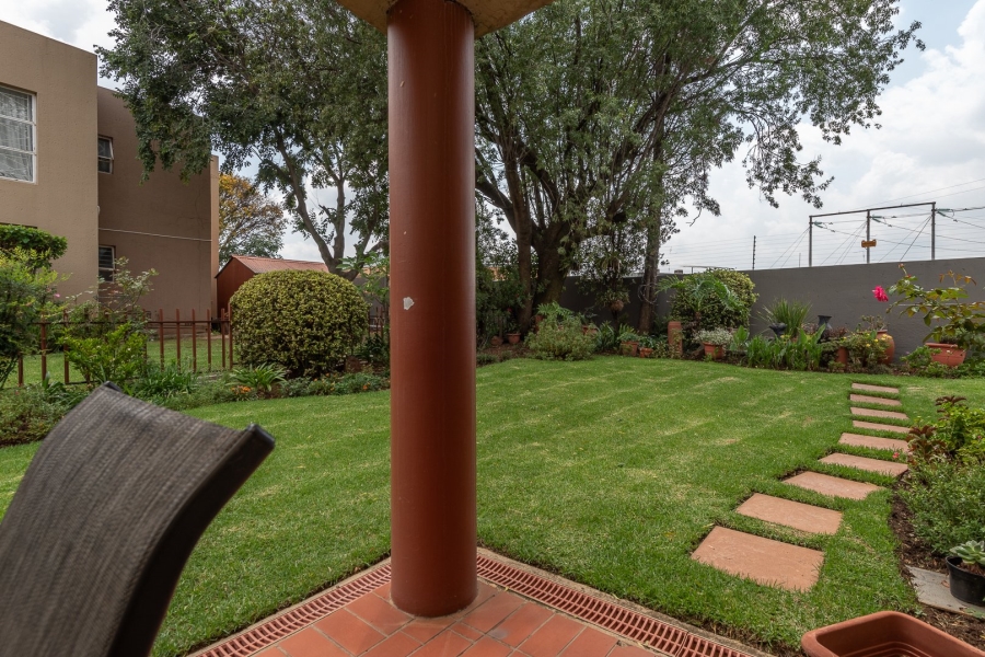 3 Bedroom Property for Sale in Brackendowns Gauteng